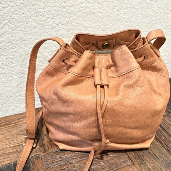 J. Jill Leather Bucket Shoulder Bag - Picture 5 of 10